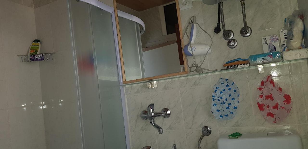 דירות ספליט Apartman Vedran מראה חיצוני תמונה